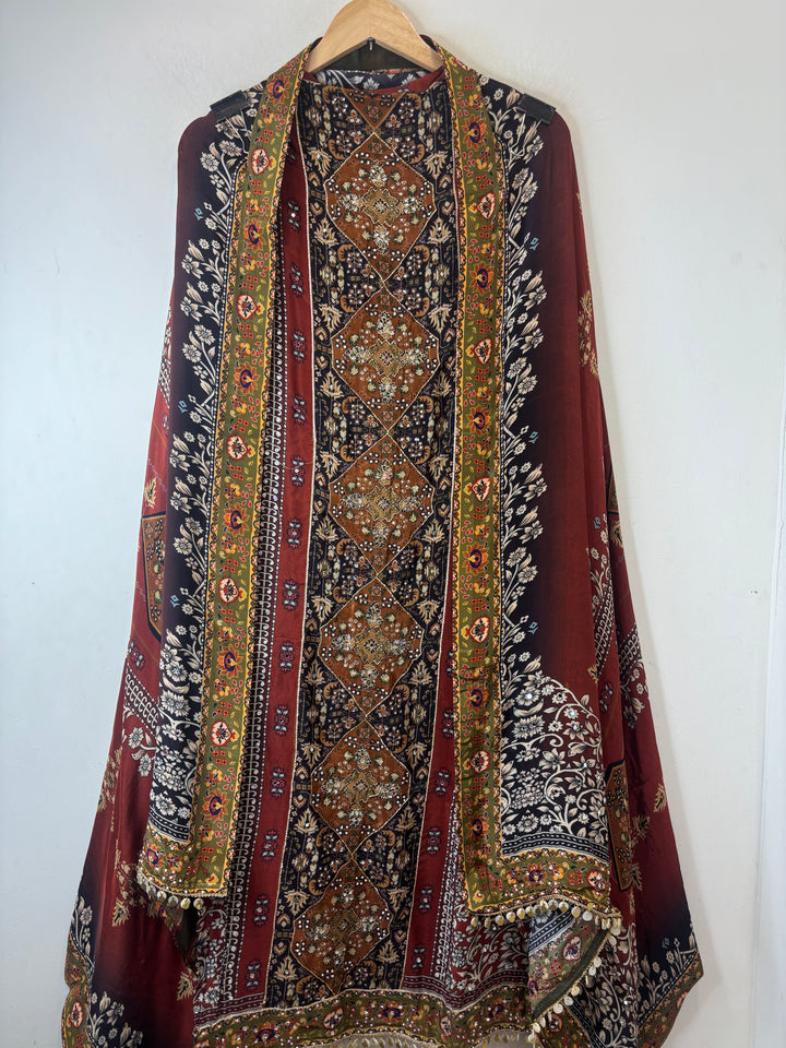 Aira – Crepe Zari Sequin Pearl Mirror Print Suit DBPJJ101