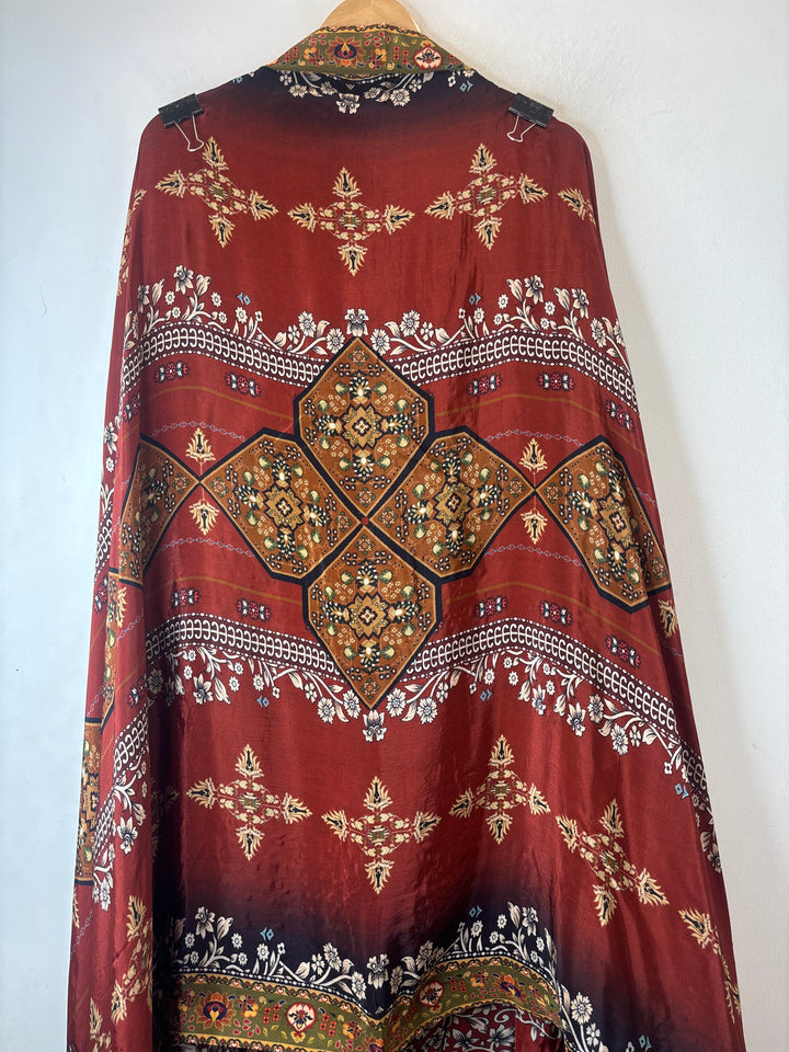Aira – Crepe Zari Sequin Pearl Mirror Print Suit DBPJJ101