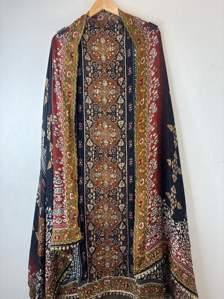 Aira – Crepe Zari Sequin Pearl Mirror Print Suit DBPJJ102