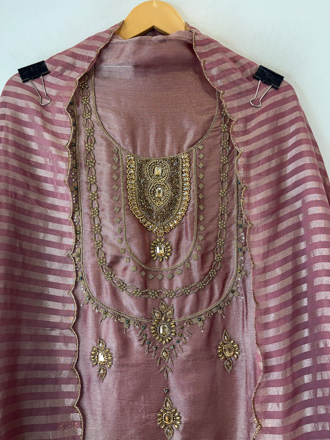 Meher – Onion Pink Giraffe Tissue Dabka Kundan Suit