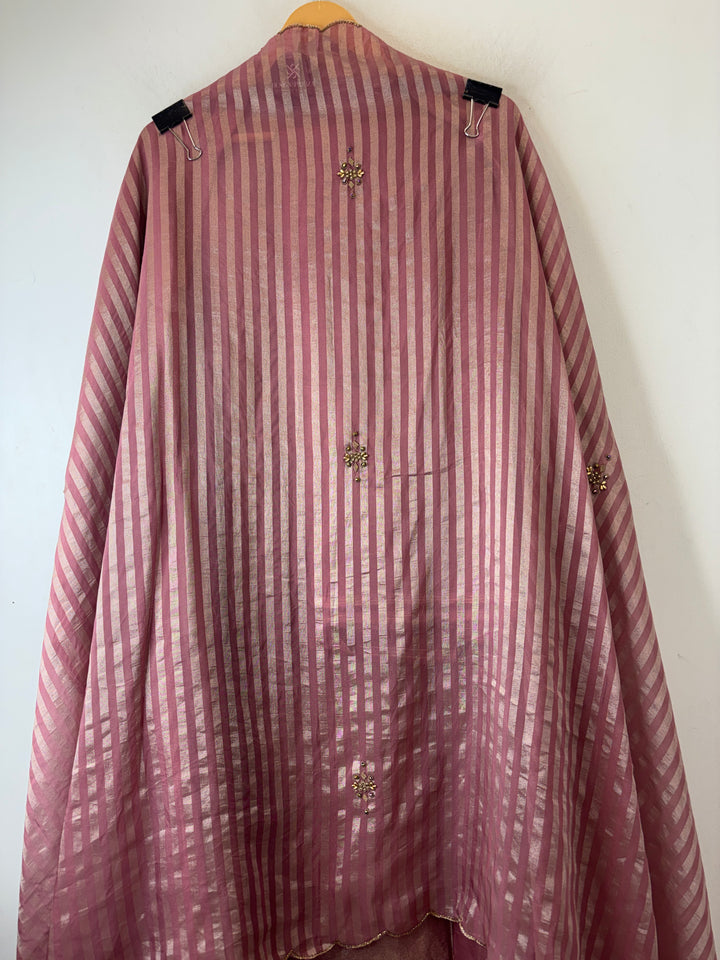 Meher – Onion Pink Giraffe Tissue Dabka Kundan Suit