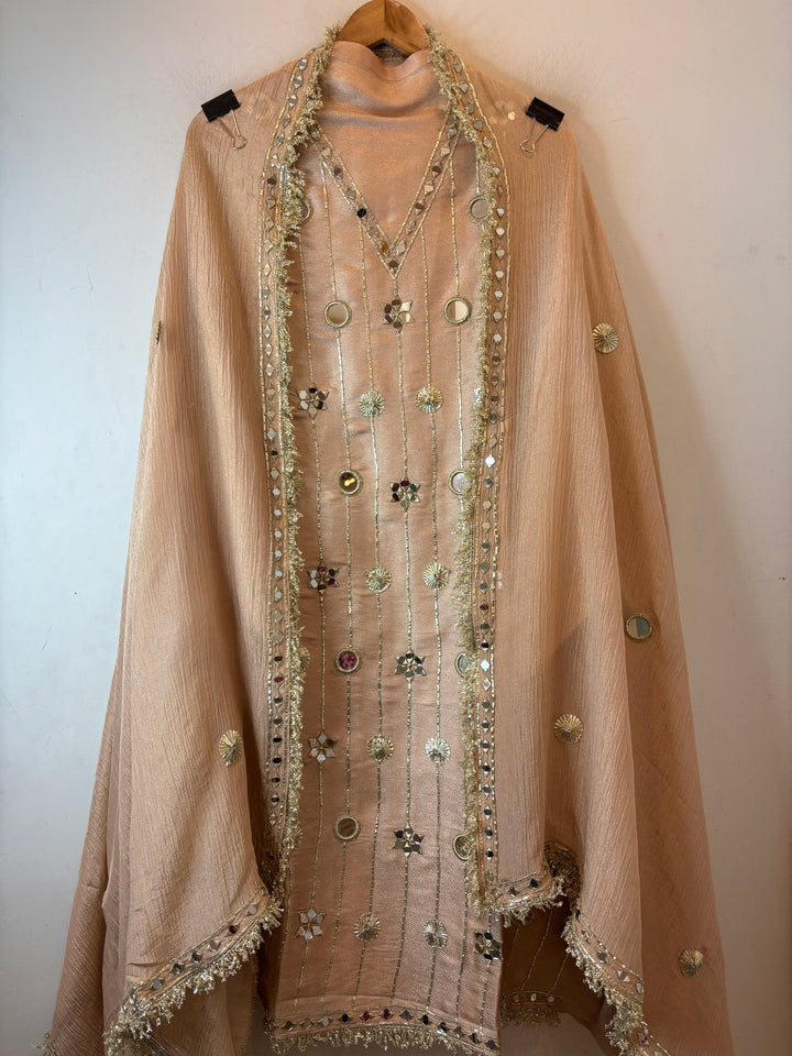 Zoya – Peach Twill Kanjivaram Mirror &amp; Gotta Suit