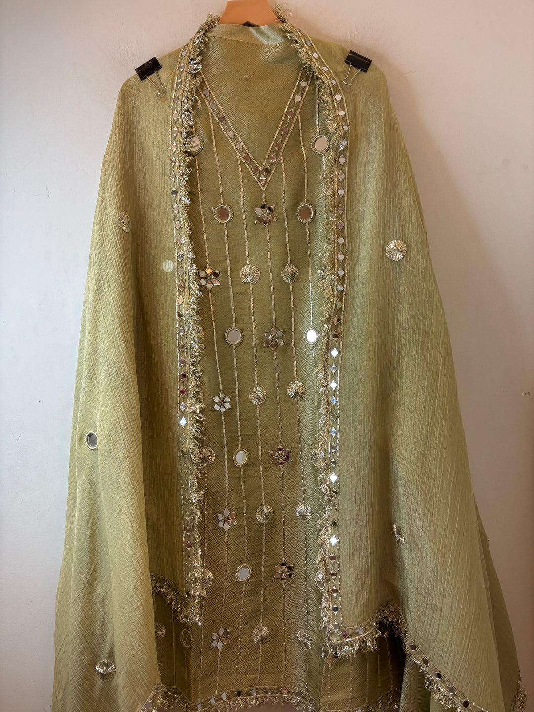 Zoya – Green Twill Kanjivaram Mirror &amp; Gotta Suit