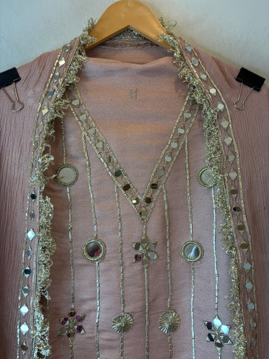 Zoya – Baby Pink Twill Kanjivaram Mirror &amp; Gotta Suit