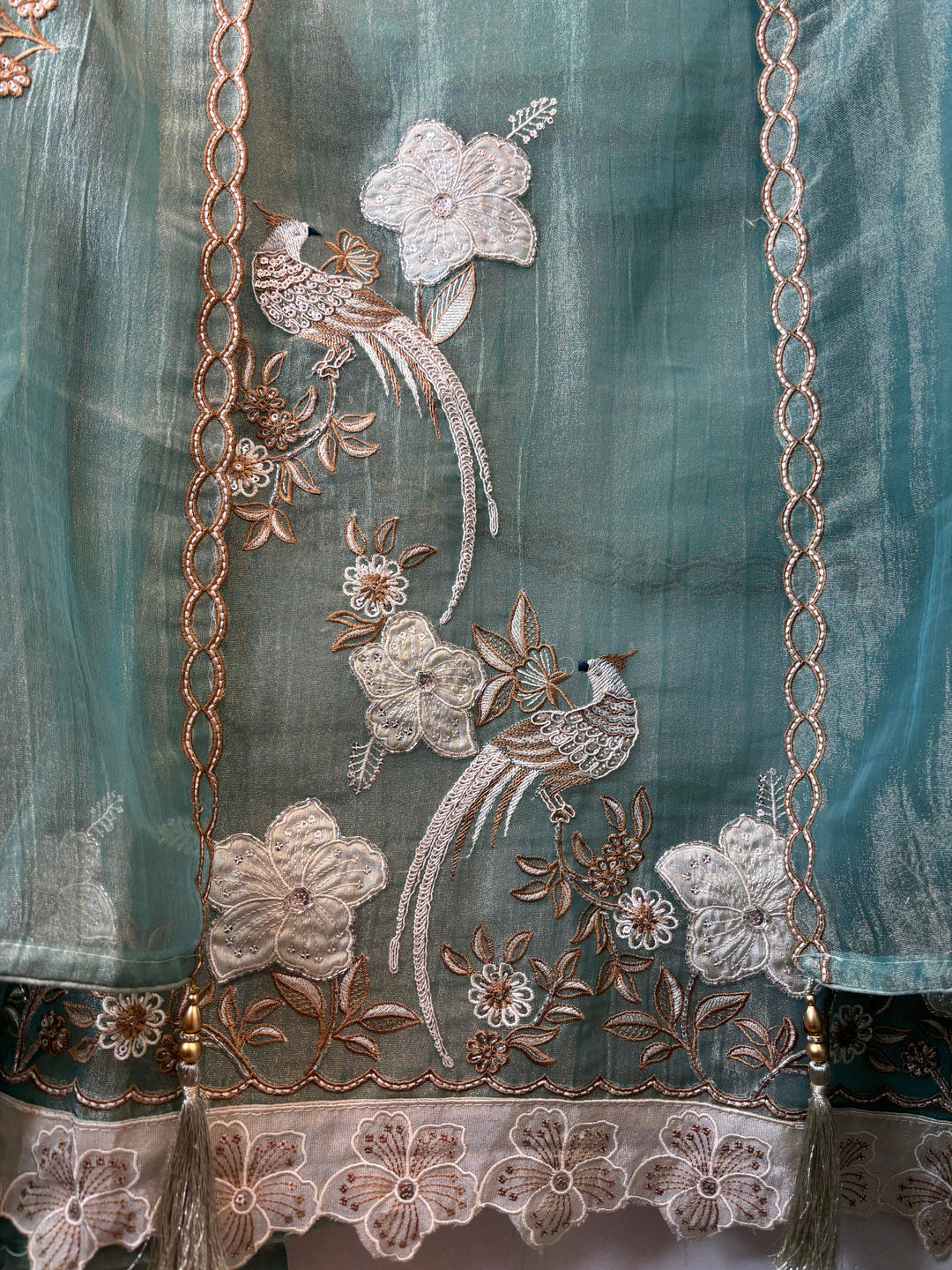 Green Crush Tissue Thread Embroidery Suit DBPF203
