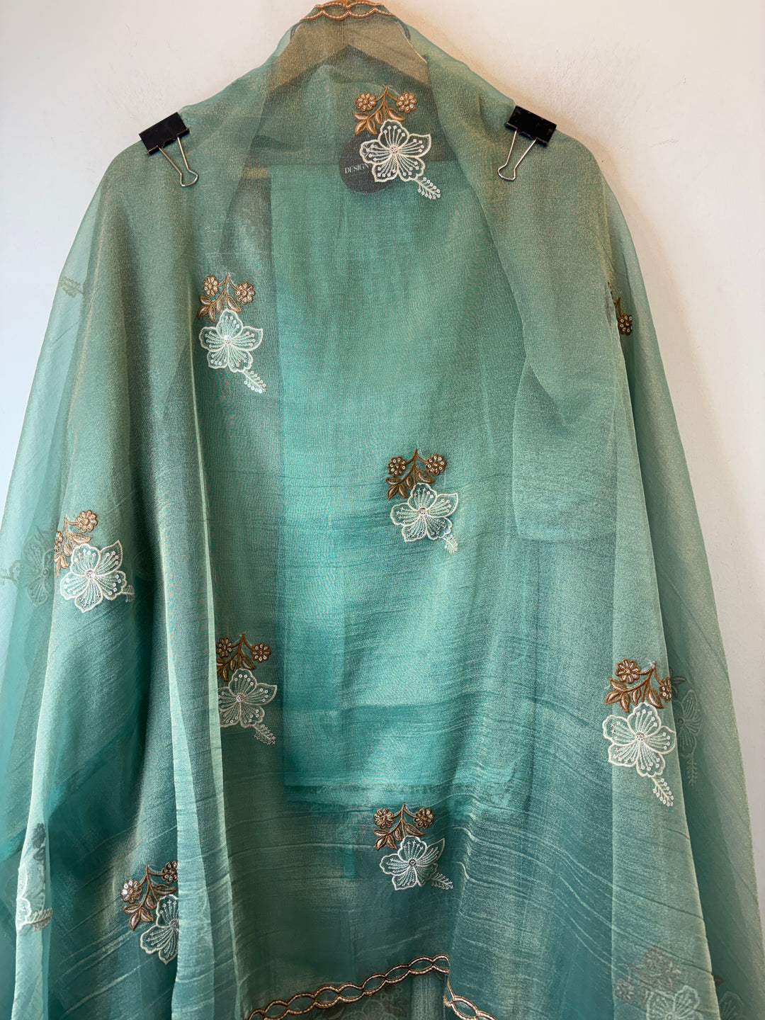 Green Crush Tissue Thread Embroidery Suit DBPF203