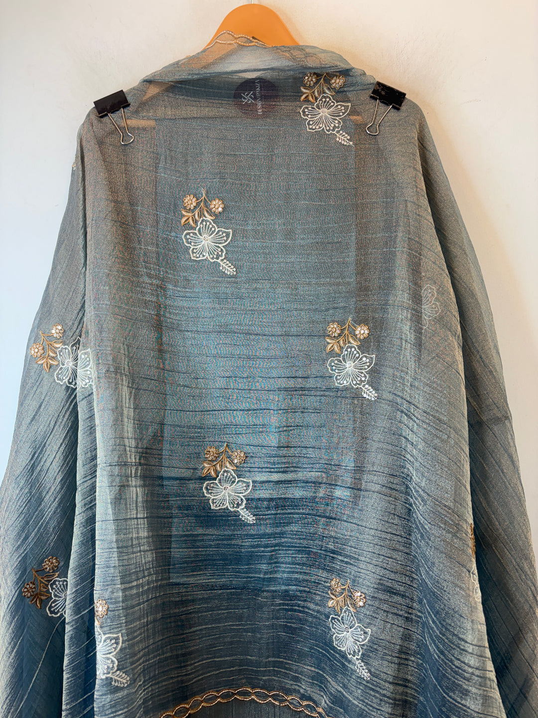 Greyish Blue Crush Tissue Thread Embroidery Suit DBPF204