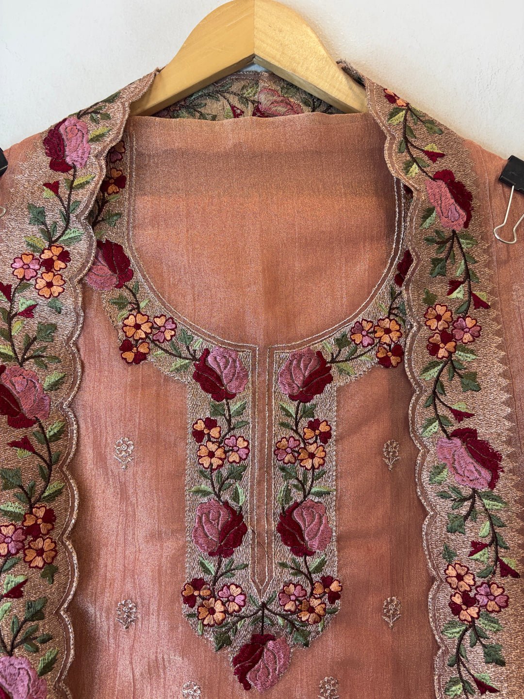 Dusky Rose Pink Crush Tissue Zari Rose Embroidery Suit
