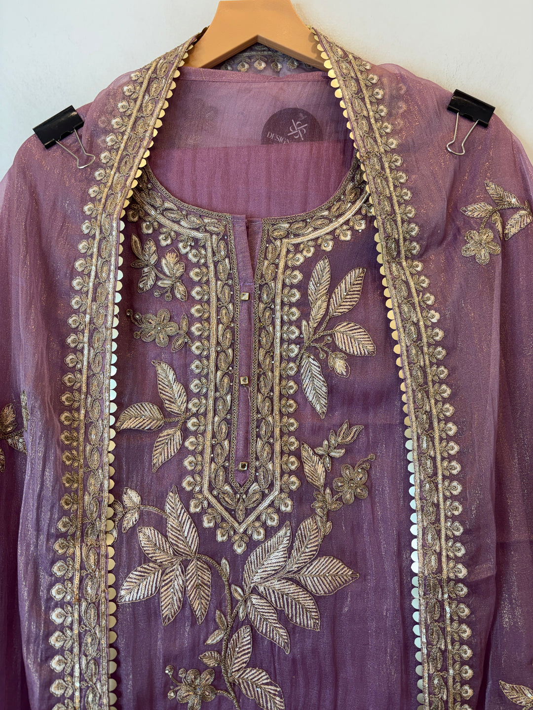 Zoya – Crush Tissue Dori Zari Stone Suit DBPRJ01