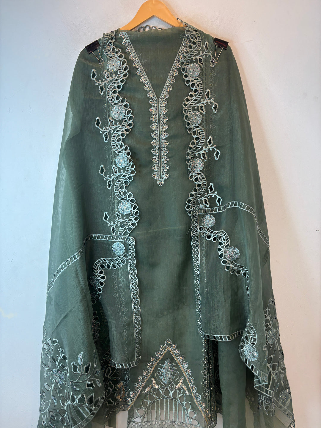 Inaya – Organza Tissue Laser Cut Sequin Suit DBPKL903