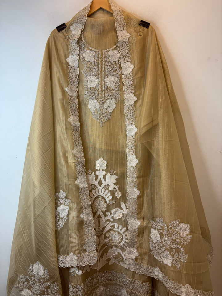 Inaya – Crush Tissue Dori Cutdana Appliqué Suit DBPKK02
