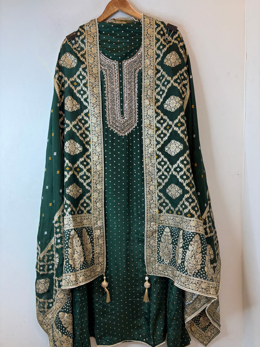 Bottle Green Pure Silk Banarasi Embroidered Ensemble