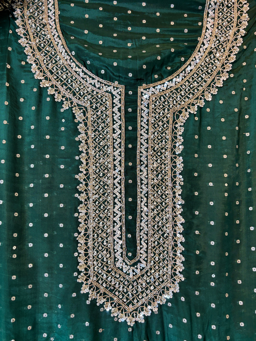 Bottle Green Pure Silk Banarasi Embroidered Ensemble
