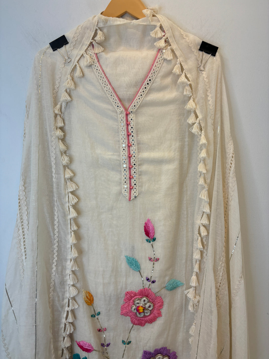 Amaira – Mul Cotton Suit with Foil, Gota &amp; Jute Thread Embroidery