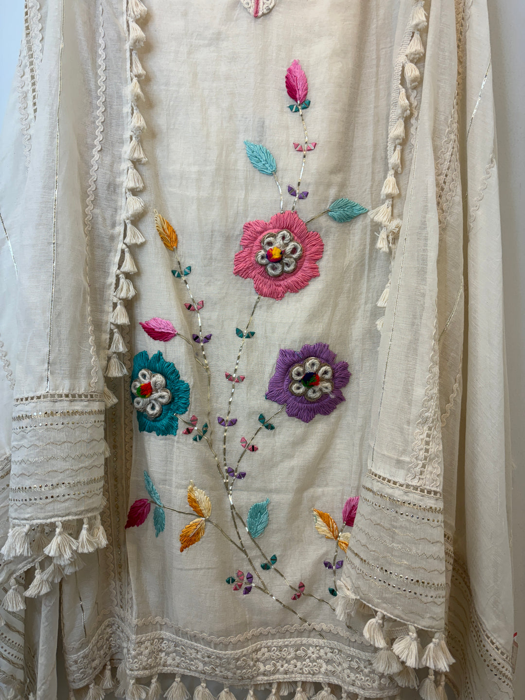 Amaira – Mul Cotton Suit with Foil, Gota &amp; Jute Thread Embroidery