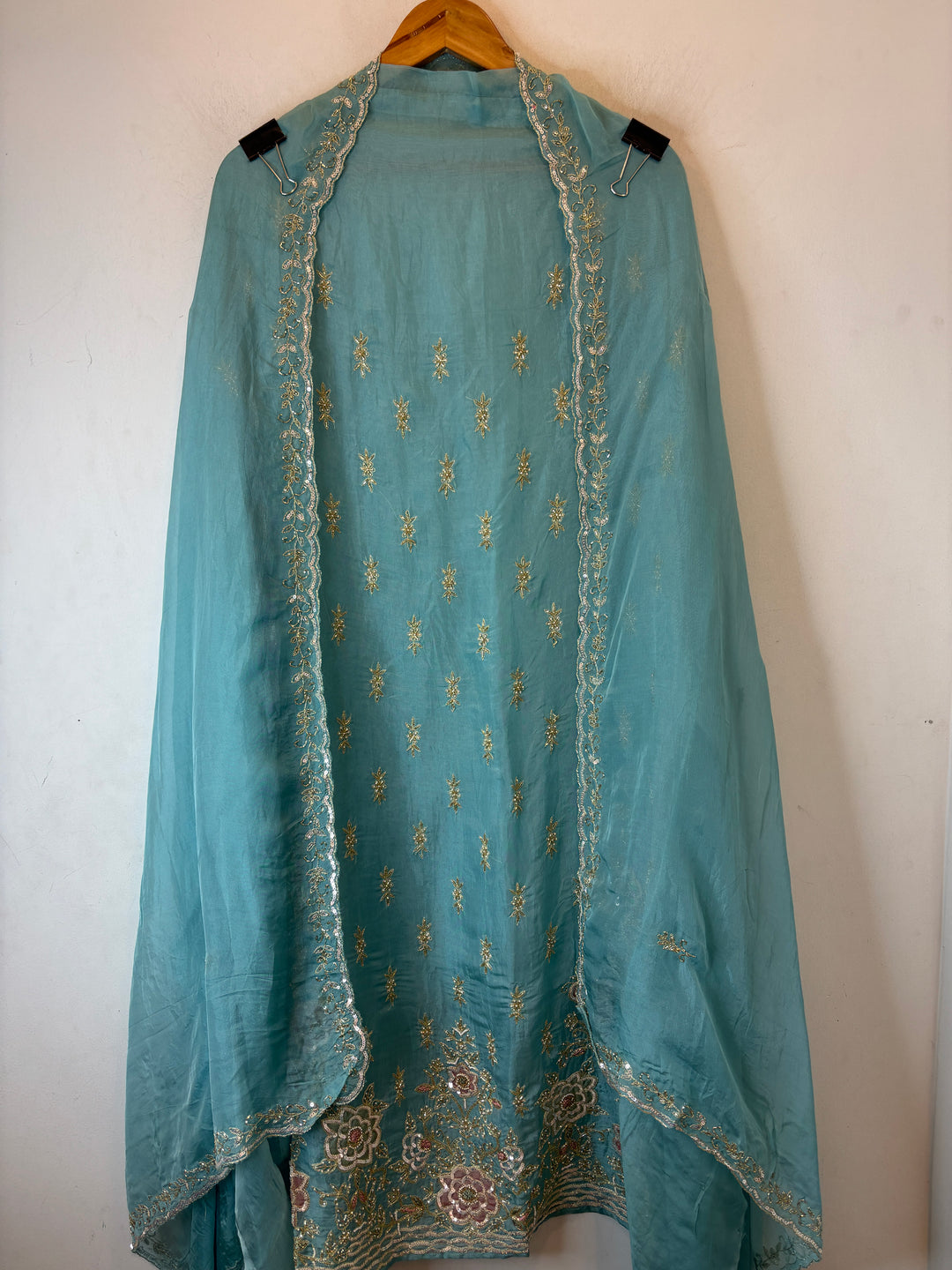 Aqua Blue Organza Aari Booti &amp; Cutdana Ensemble
