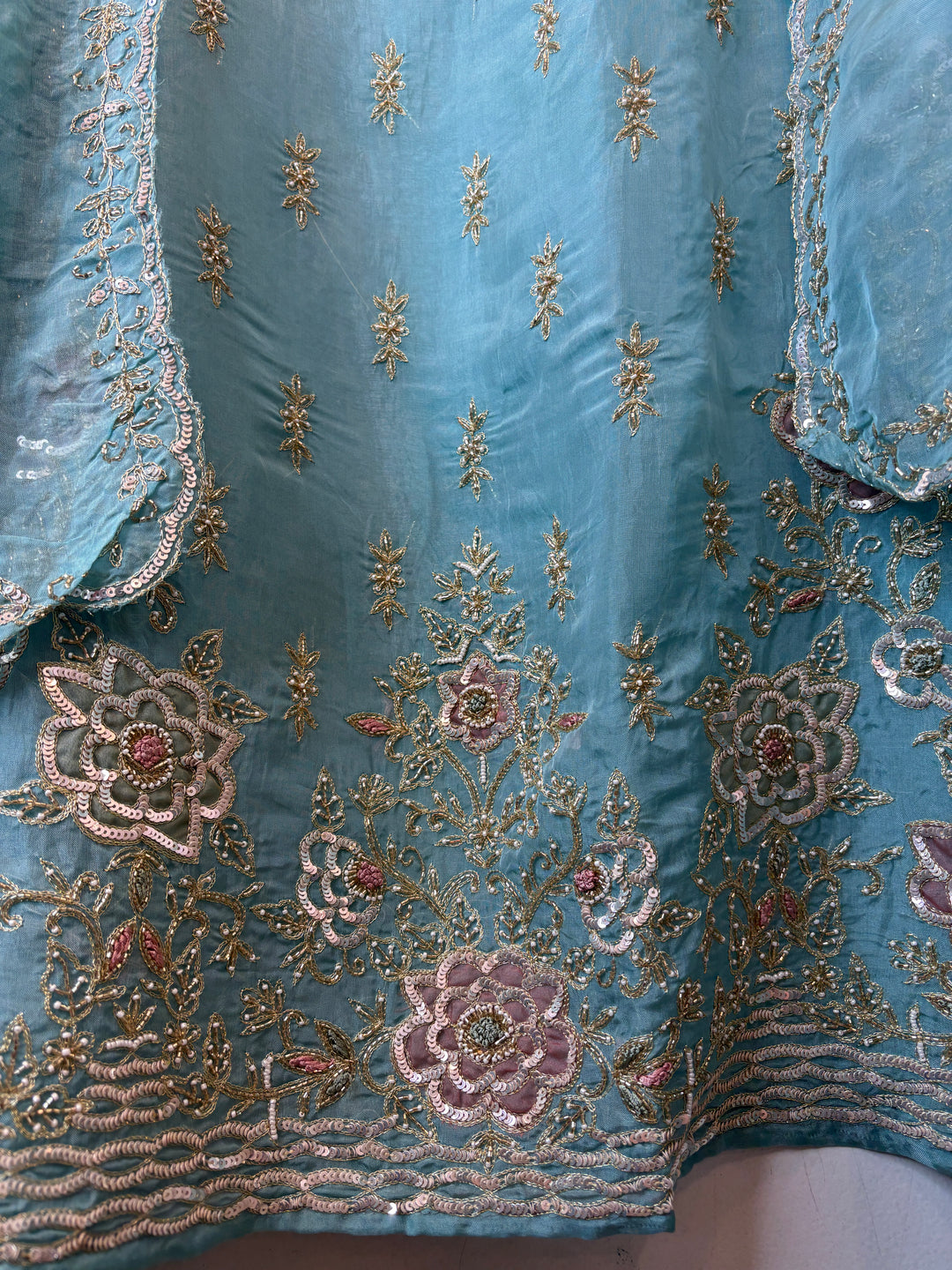 Aqua Blue Organza Aari Booti &amp; Cutdana Ensemble