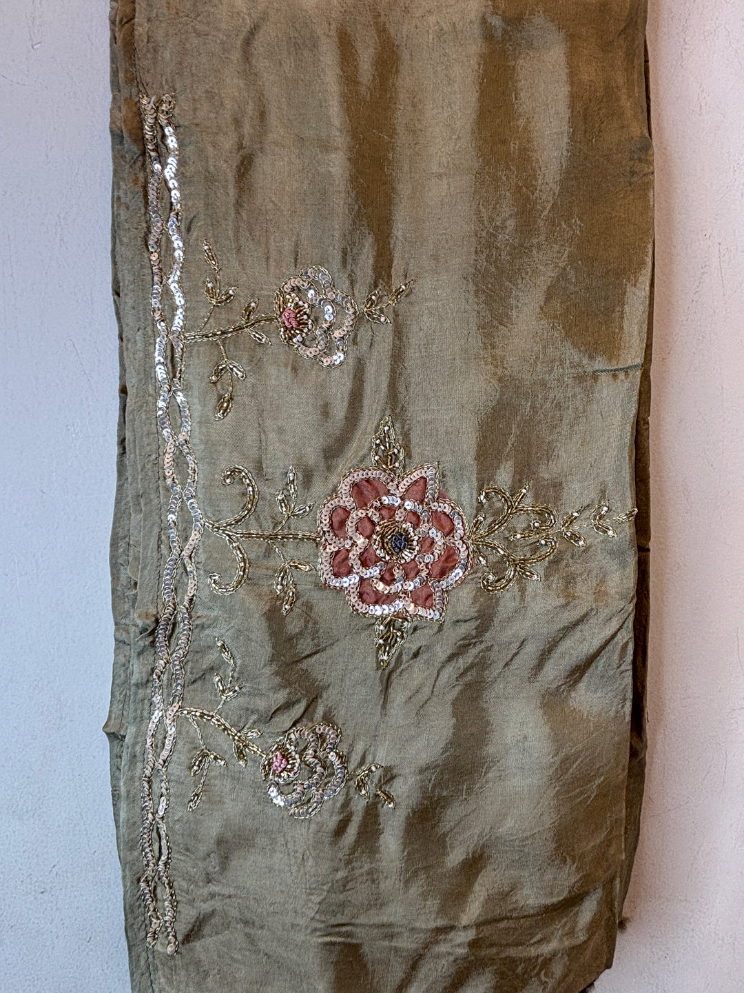 Olive Green Organza Aari Booti &amp; Cutdana Ensemble