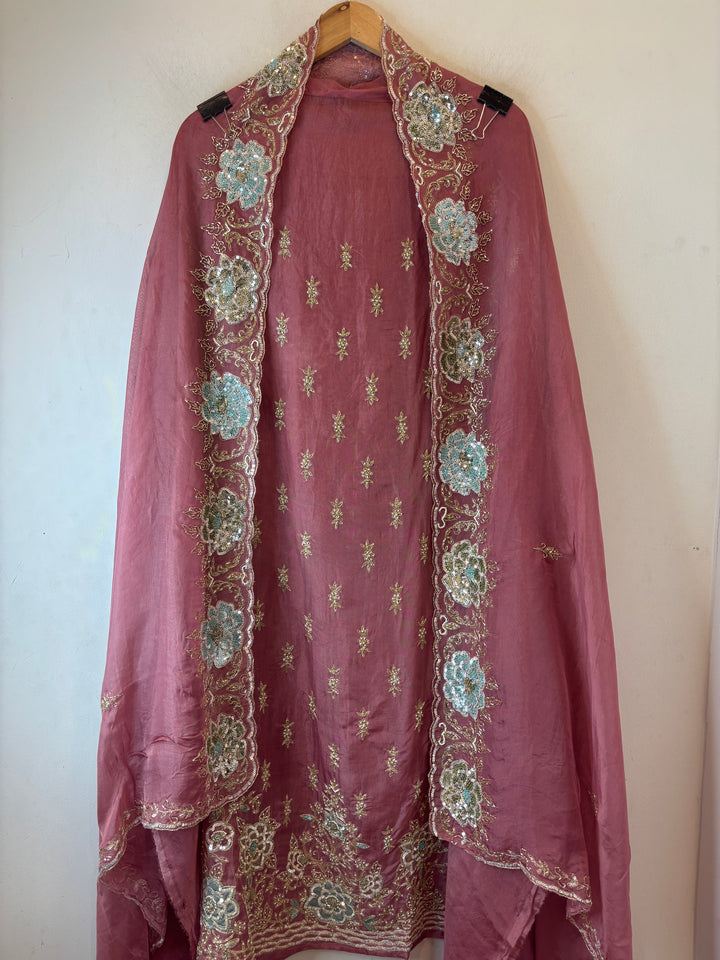 Dusty Rose Organza Aari Booti &amp; Cutdana Ensemble