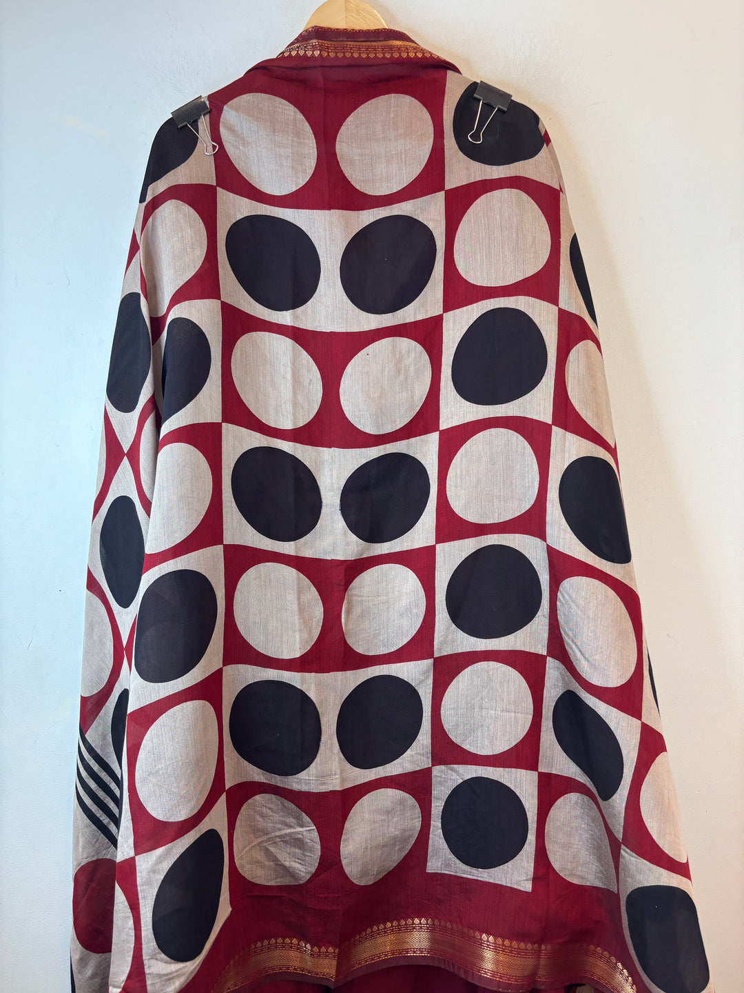 Mahira – Maroon Maheshwari Polka Dot Suit