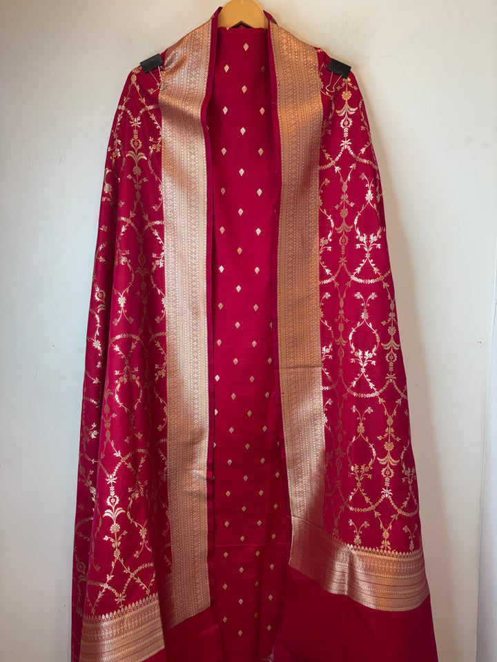 Meher – Pure Katan Silk Banarasi Ensemble DBPJJ02