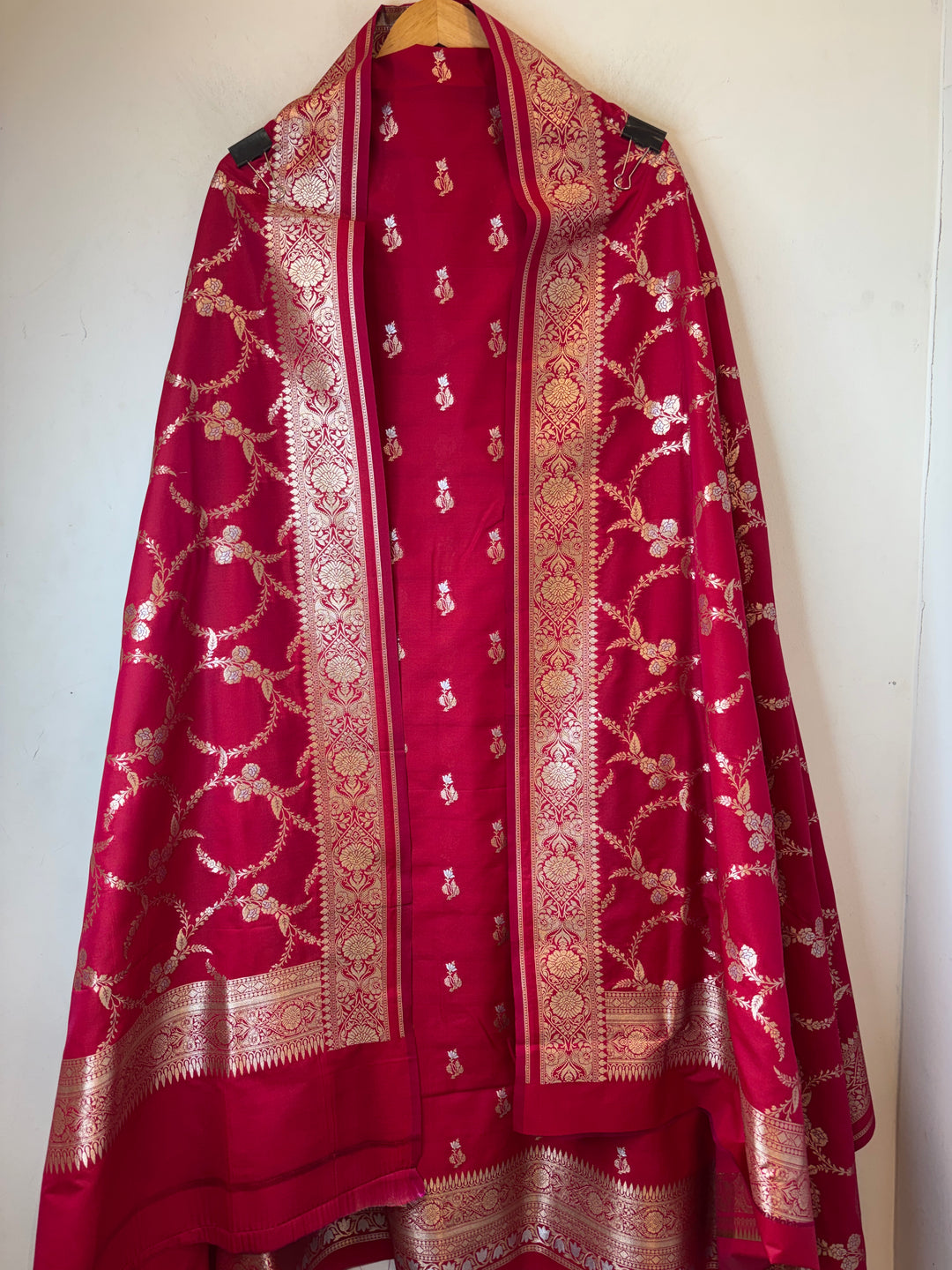 Meher – Pure Katan Silk Banarasi Ensemble DBPJJ05
