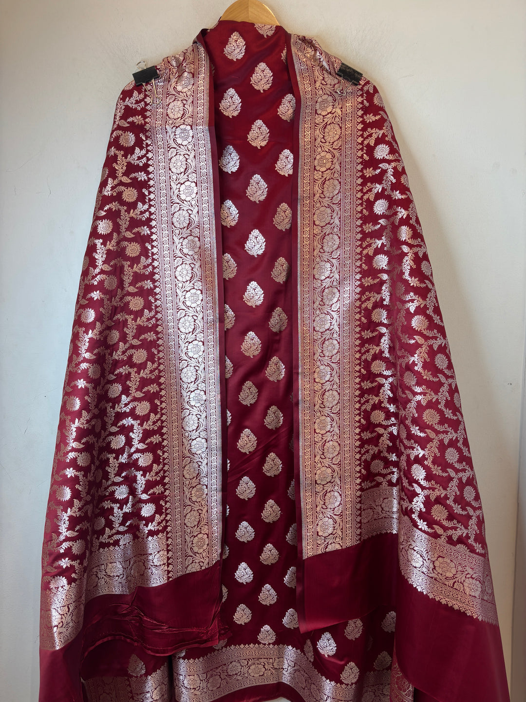 Meher – Pure Katan Silk Banarasi Ensemble DBPJJ03
