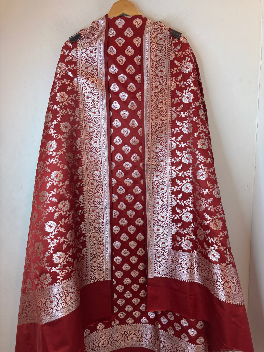 Meher – Pure Katan Silk Banarasi Ensemble DBPJJ04