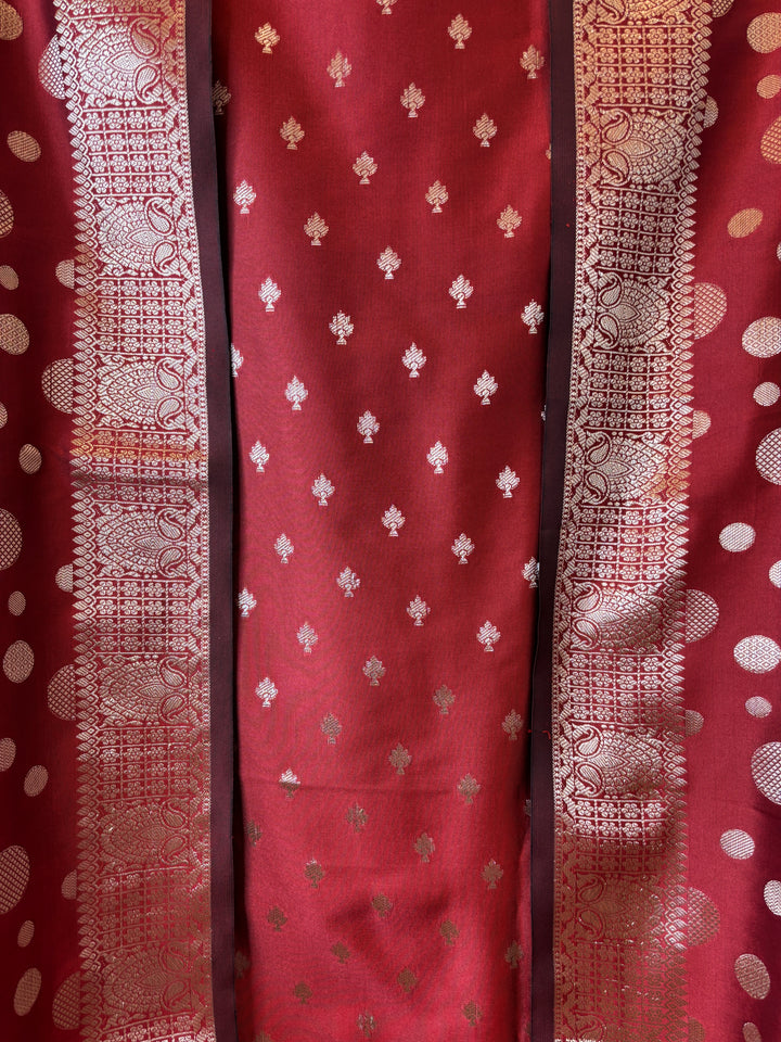 Saira – Rust Banarasi Silk Zari Woven Ensemble DBPVX03