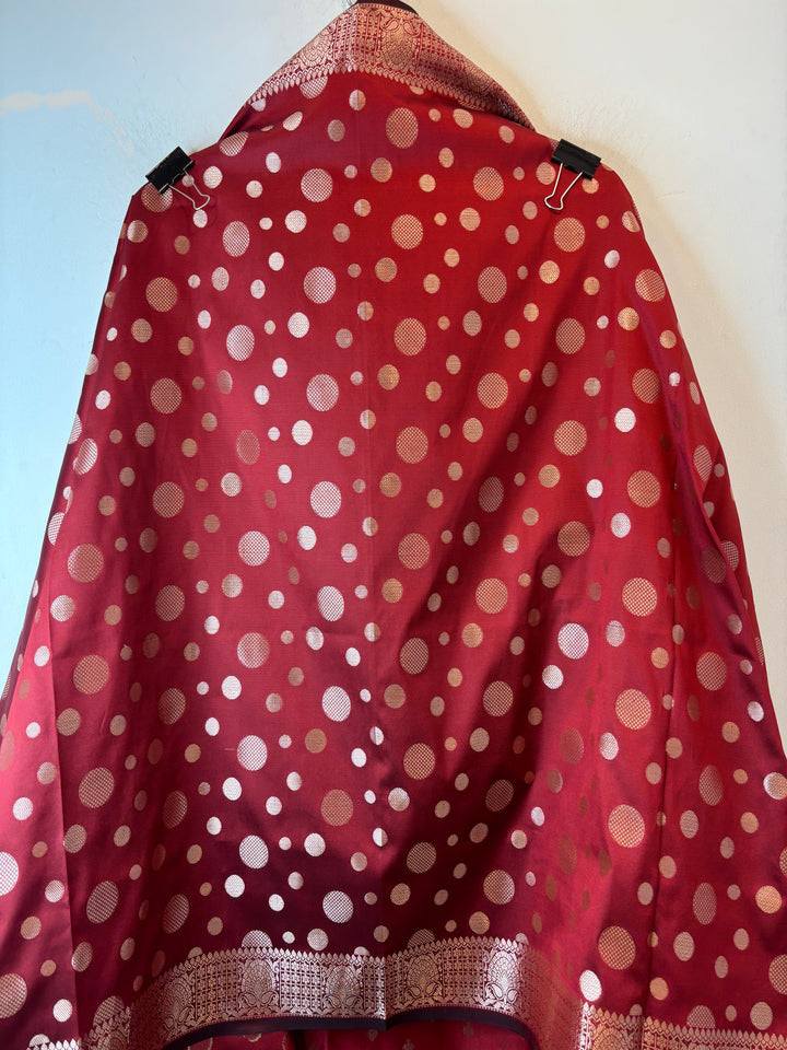 Saira – Rust Banarasi Silk Zari Woven Ensemble DBPVX03