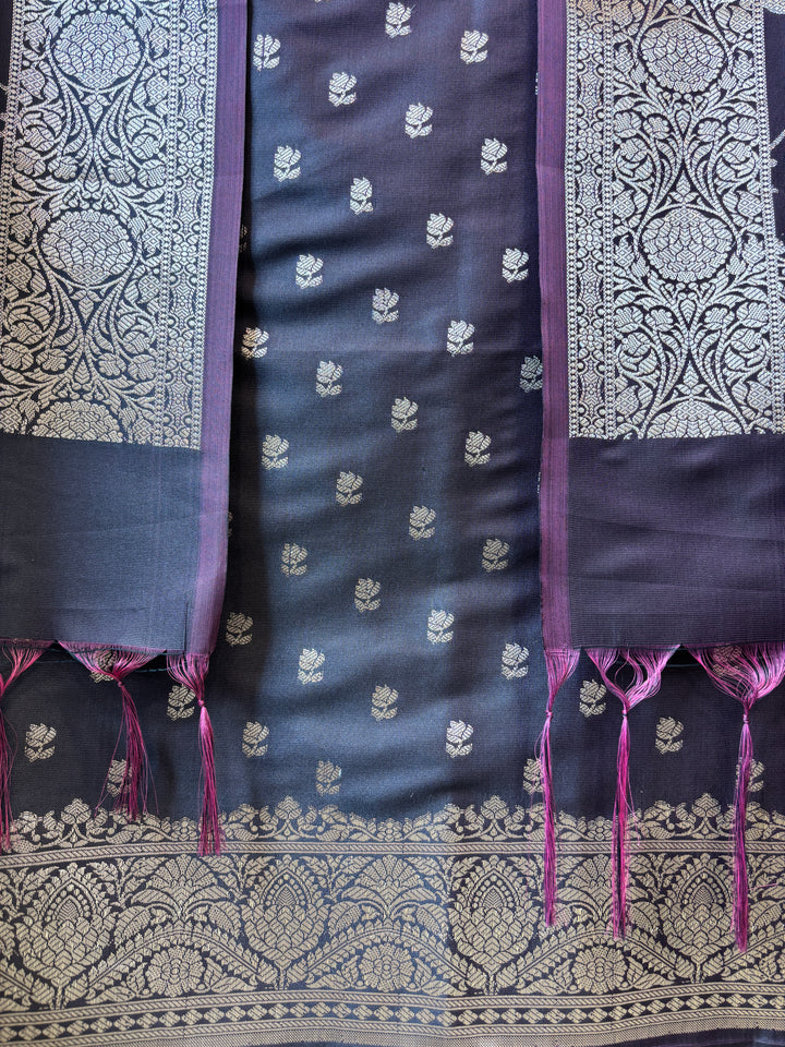 Ishita – Banarasi Silk Woven Booties &amp; Jaal Suit DBPTG04
