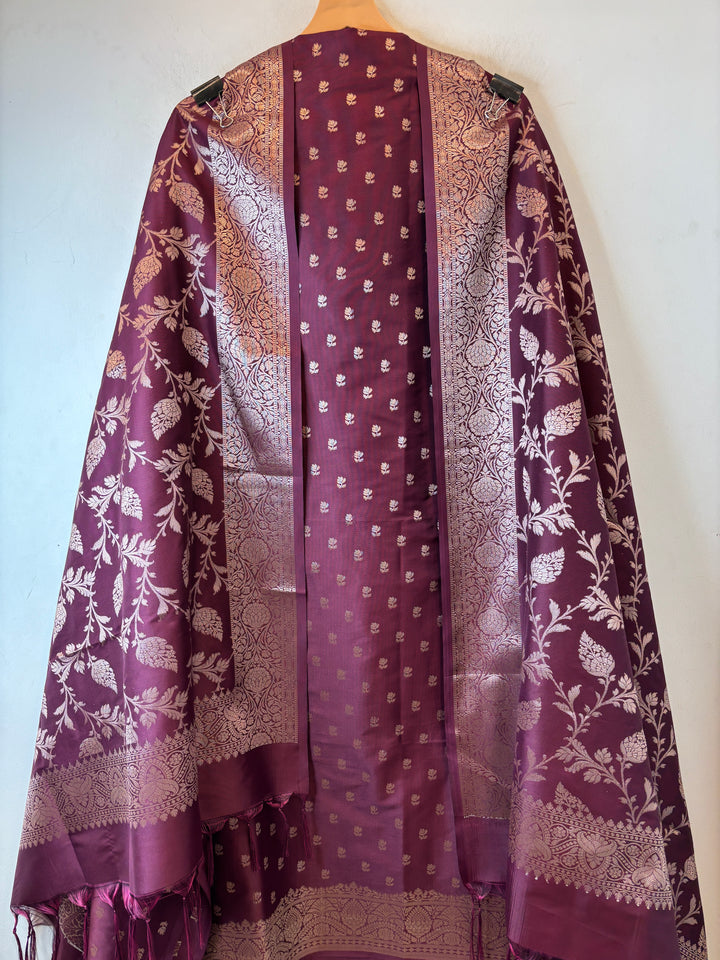 Ishita – Banarasi Silk Woven Booties &amp; Jaal Suit DBPTG02