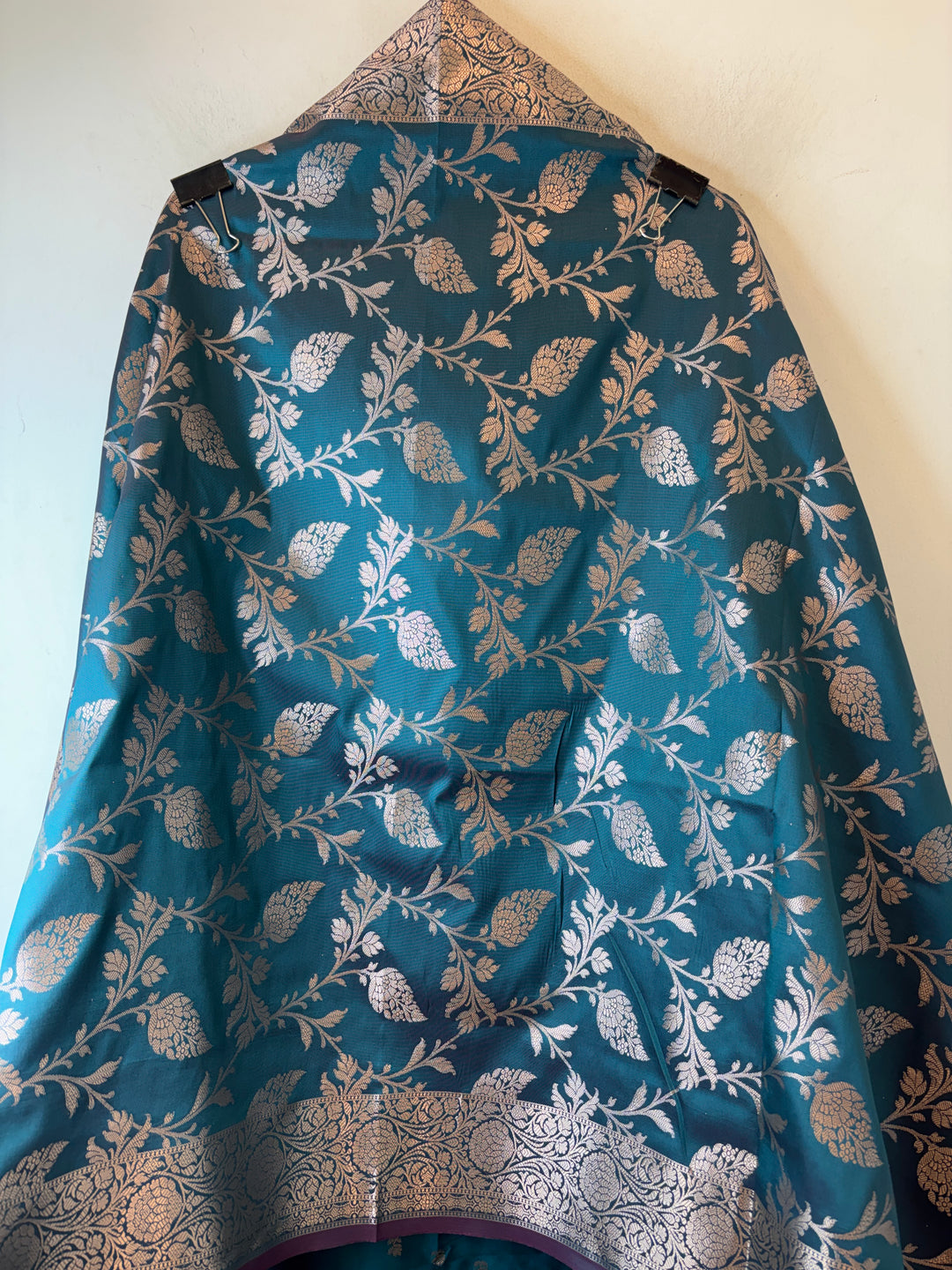 Ishita – Banarasi Silk Woven Booties &amp; Jaal Suit DBPTG05
