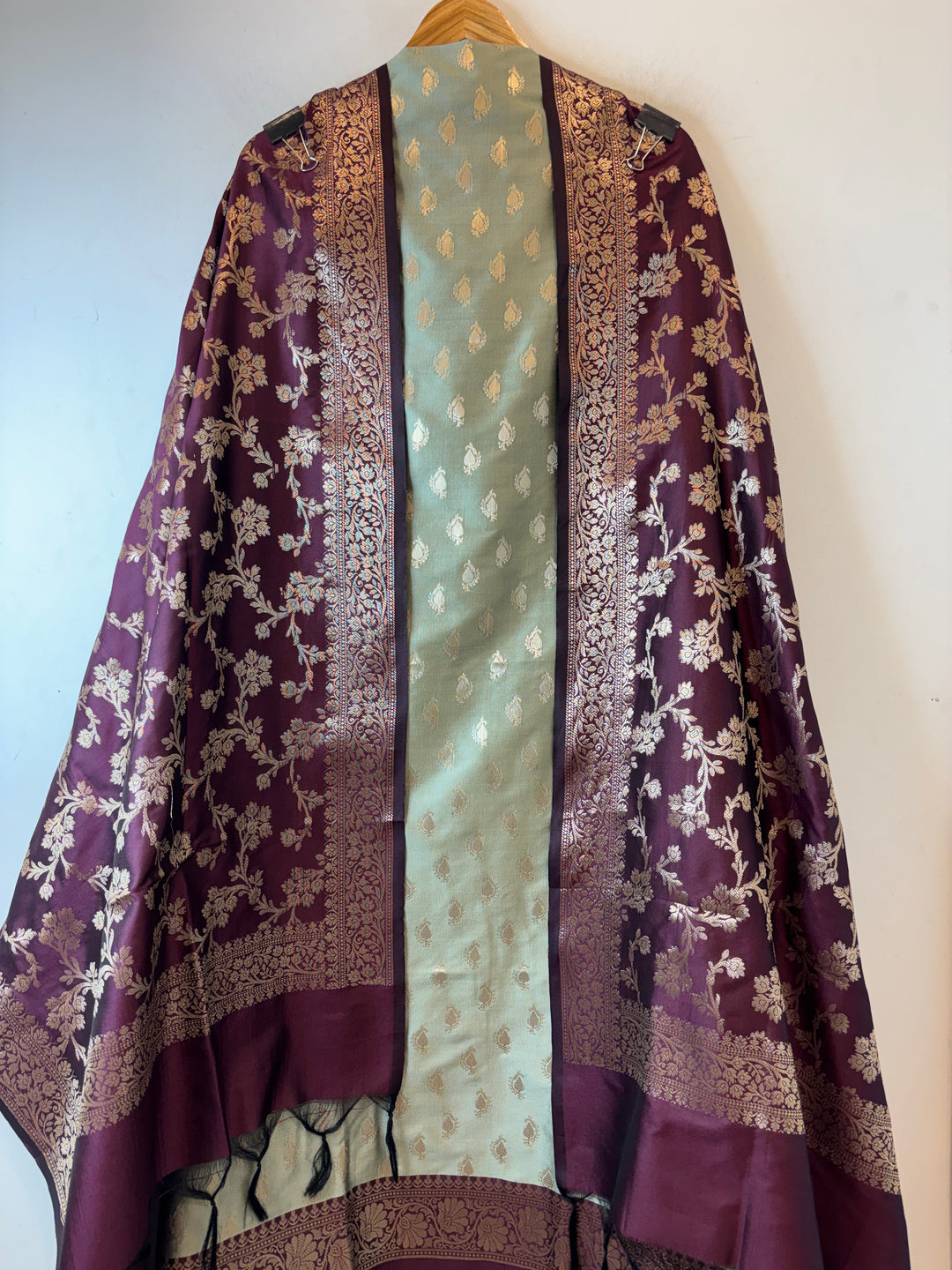 Ishita – Deep wine Banarasi Silk Woven Booties &amp; Jaal Suit