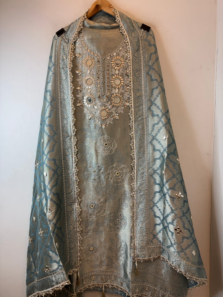 Zehra – Dusky Blue Giraffe Silk Ombre Mirror Stone Ensemble