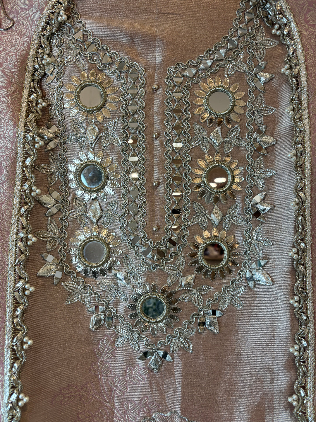 Zehra – Dusty Rose Giraffe Silk Ombre Mirror Stone Ensemble