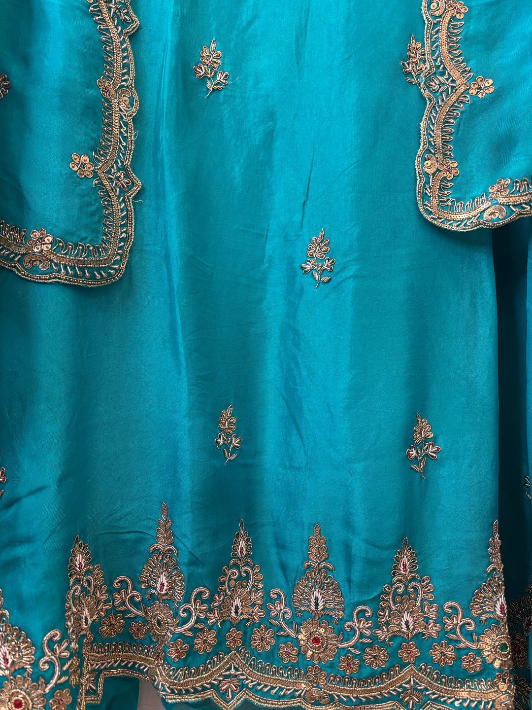 Amara – Blue Silk Organza Zardozi Dabka Ensemble DBPIN104