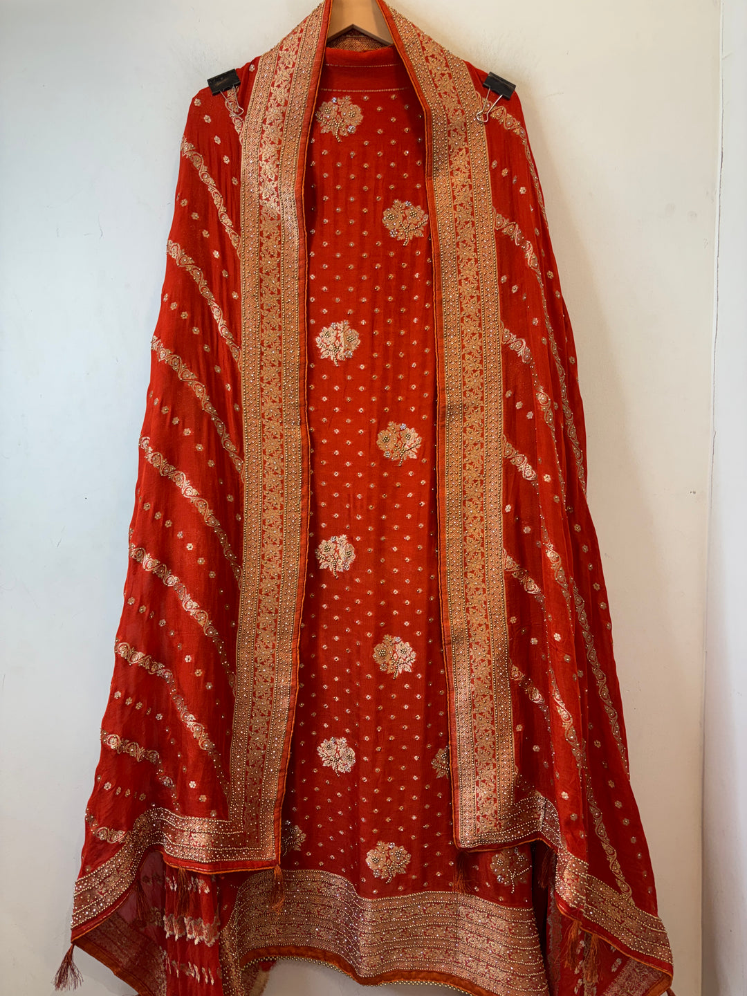 Khadi Georgette Banarasi Weaved Ensemble DBPKM201