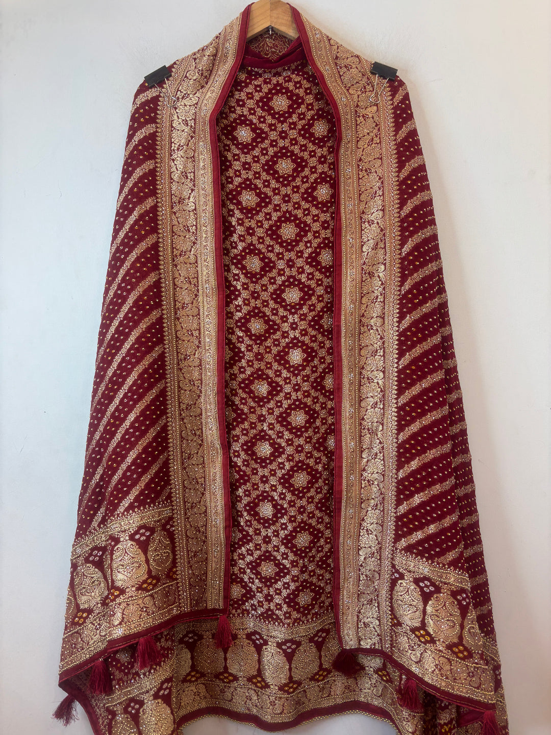 Khadi Georgette Banarasi Weaved Ensemble DBPGB01