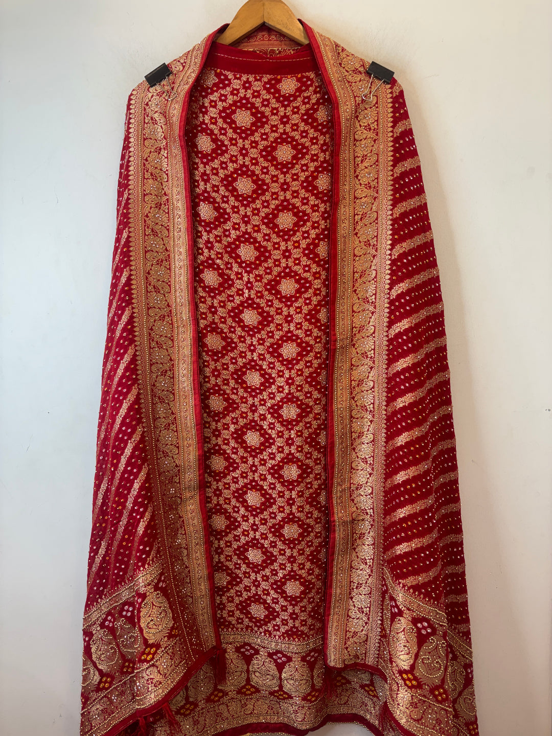 Khadi Georgette Banarasi Weaved Ensemble DBPGB03