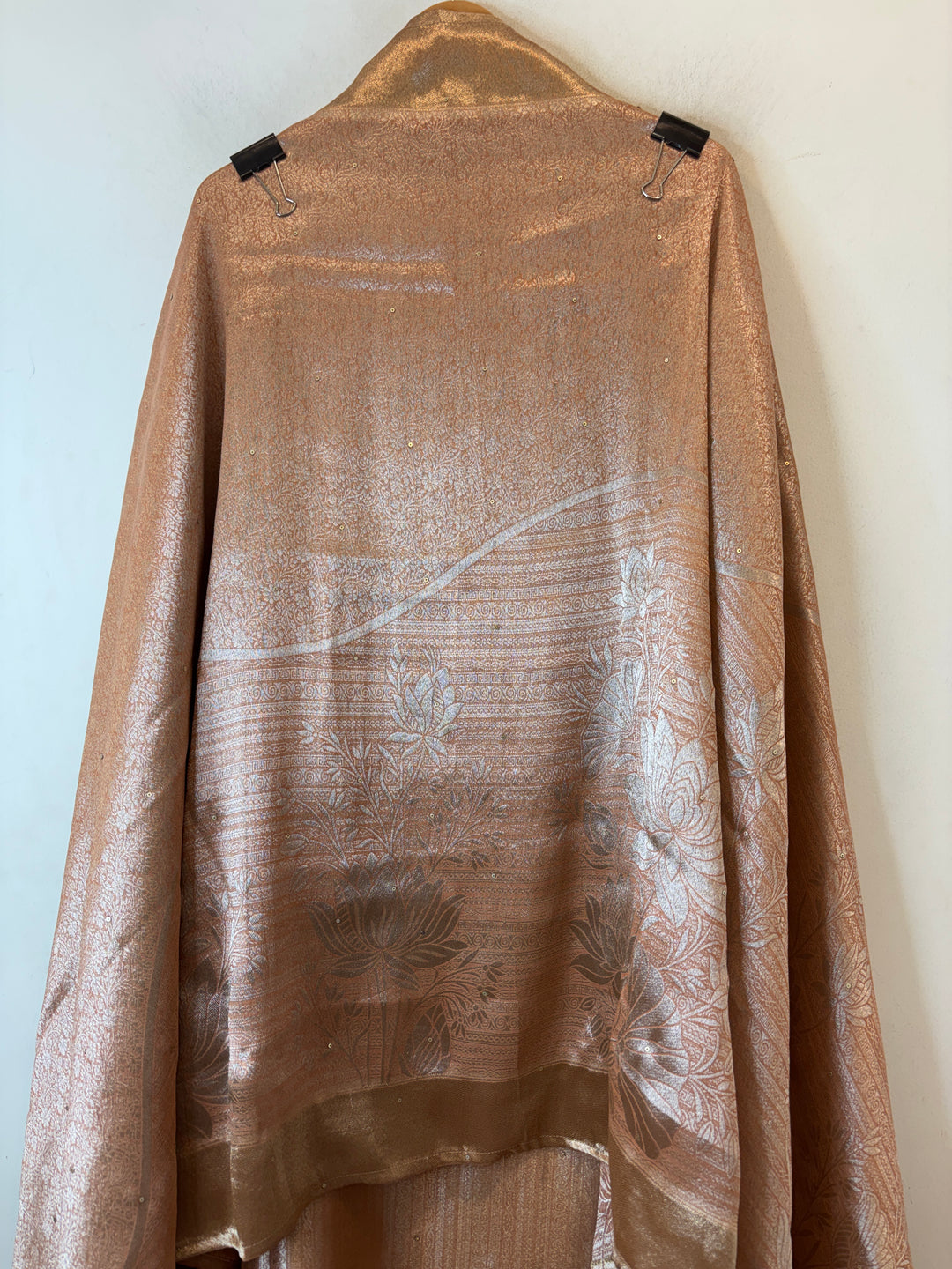 Aarohi – Tissue Brocade Cutdana Pearl Ensemble DBPKV03