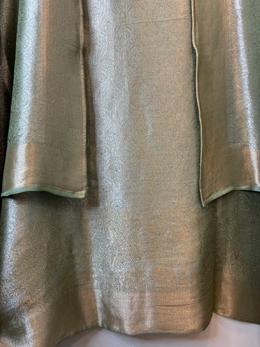 Inara – Green Tissue Brocade Dabka Pearl Handwork Ensemble DBPHM01