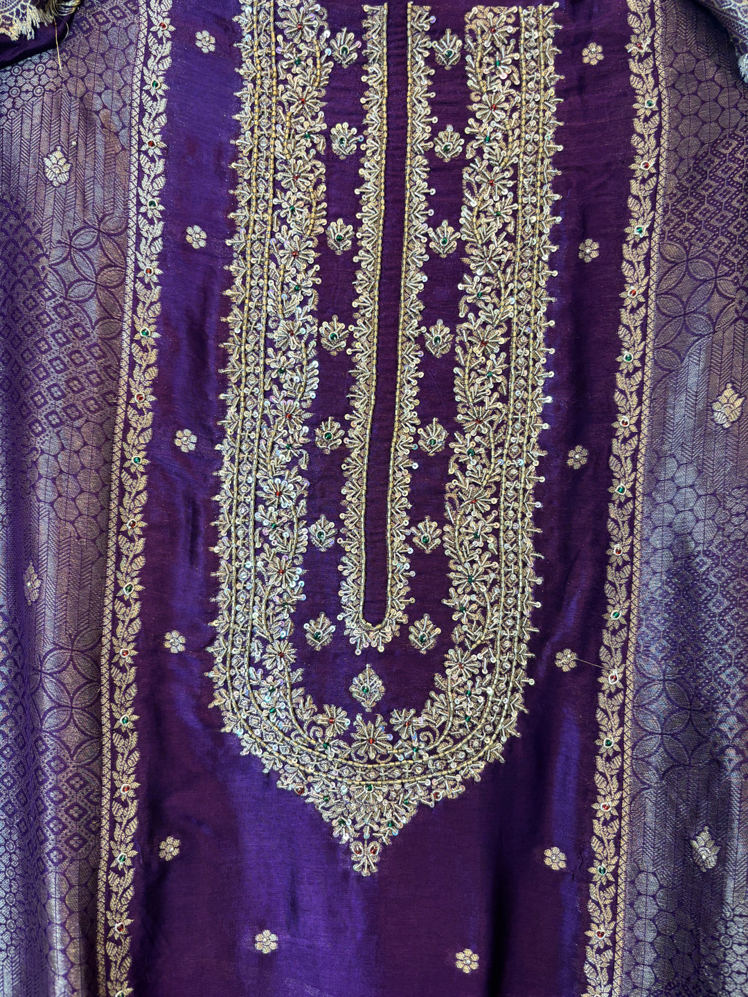 Mahira – Purple Silk Dabka Cutdana Anti-Gold Ensemble