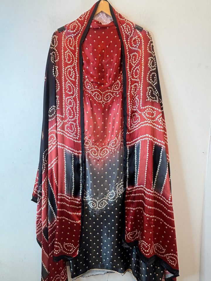Meher – Rust with Black Gazi Silk Bandhani Foil Mirror Ensemble DBPMP04