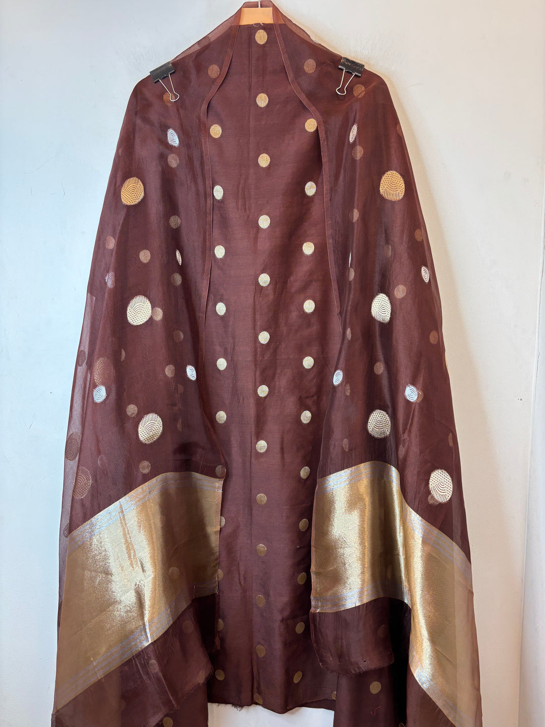 Ruhani – Brown Pure Silk Maheshwari Zari Woven Ensemble DBPRO05
