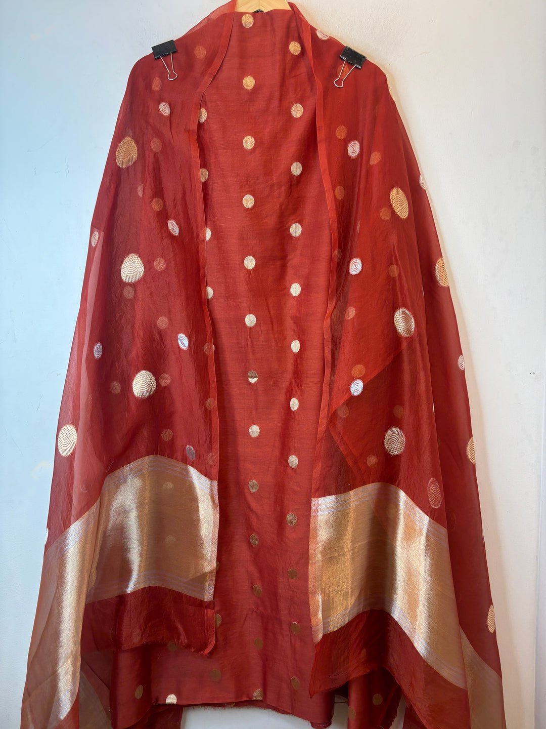 Ruhani – Orange Pure Silk Maheshwari Zari Woven Ensemble DBPRO02