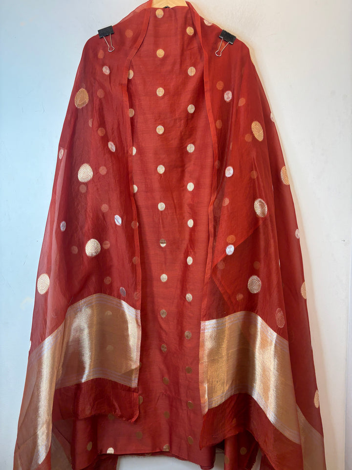 Ruhani – Orange Pure Silk Maheshwari Zari Woven Ensemble DBPRO02