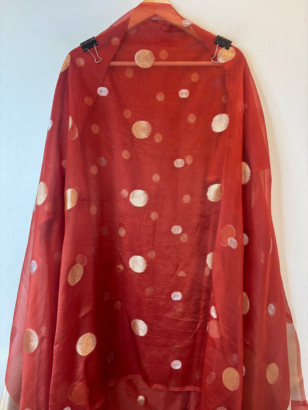Ruhani – Orange Pure Silk Maheshwari Zari Woven Ensemble DBPRO02