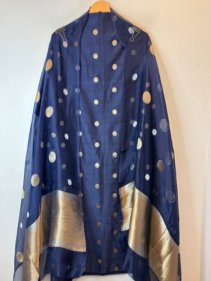 Ruhani – Navy Blue Pure Silk Maheshwari Zari Woven Ensemble DBPRO03