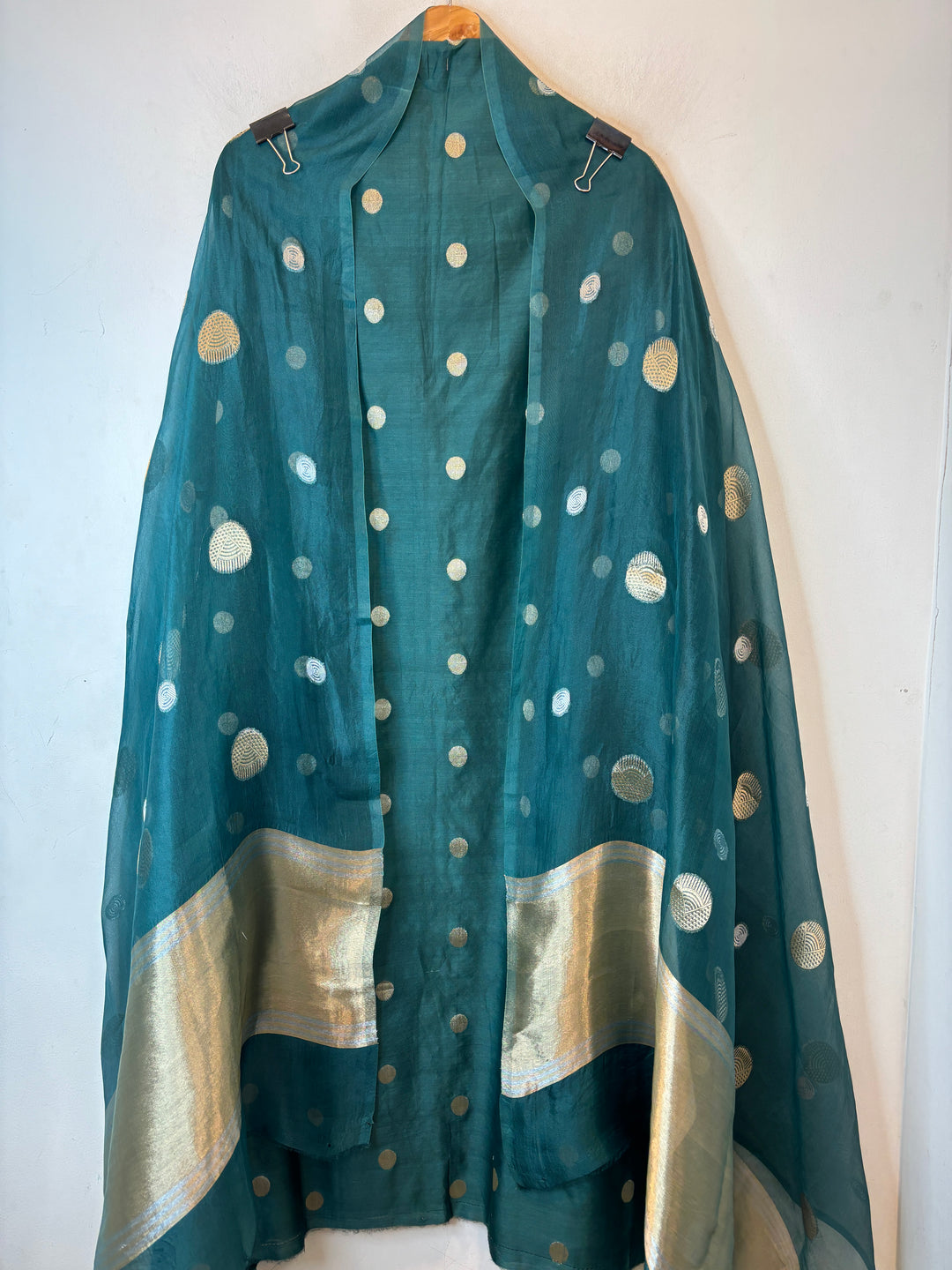 Ruhani – Green Pure Silk Maheshwari Zari Woven Ensemble DBPRO4